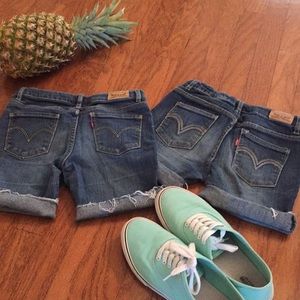 Two pairs of cut off Levi’s girls skinny shorts 12